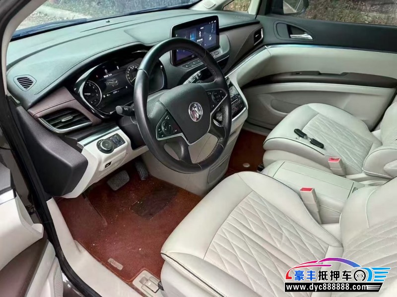 22年别克GL8轿车抵押车出售