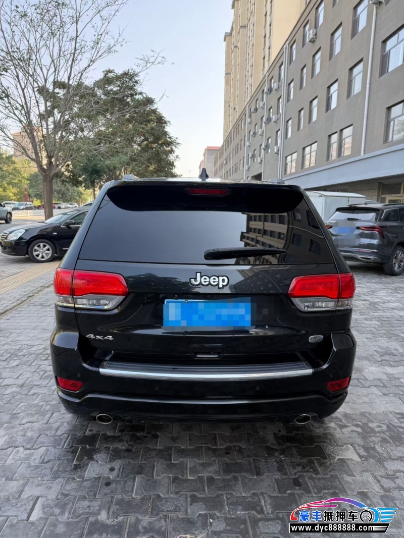 16年Jeep大切诺基SUV抵押车出售