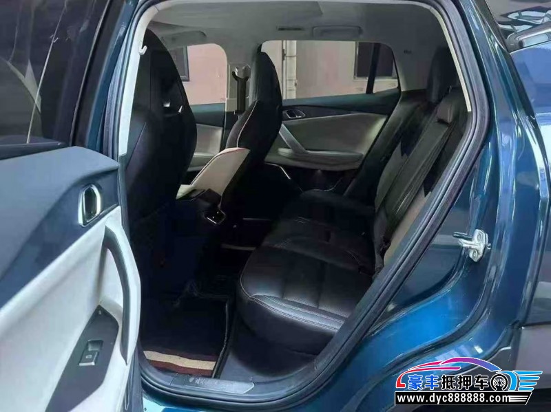 21年领克06轿车抵押车出售