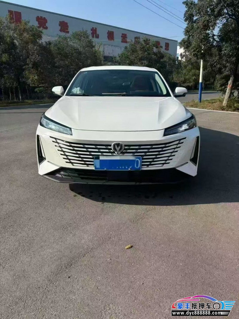 24年长安逸动轿车抵押车出售