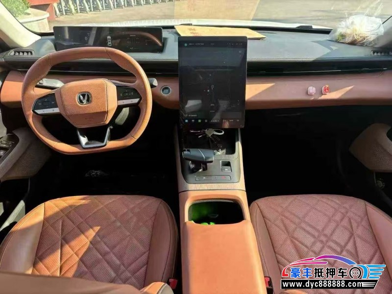 24年长安逸动轿车抵押车出售