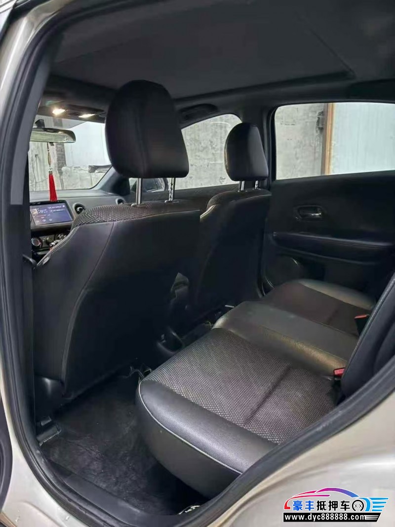 19年本田XRV轿车抵押车出售