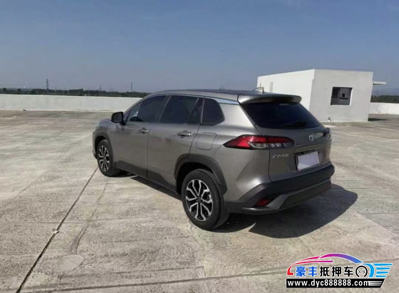 23年丰田锋兰达轿车抵押车出售