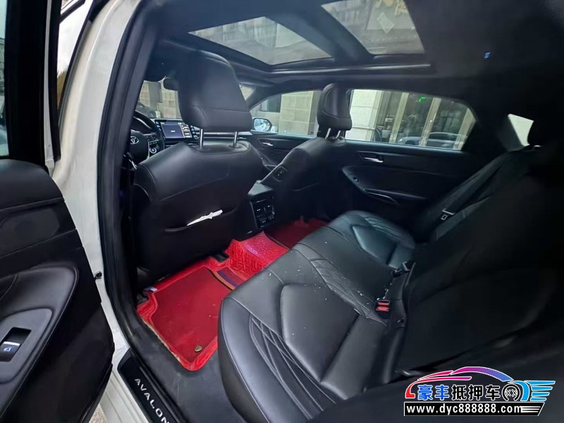 19年丰田亚洲龙轿车抵押车出售