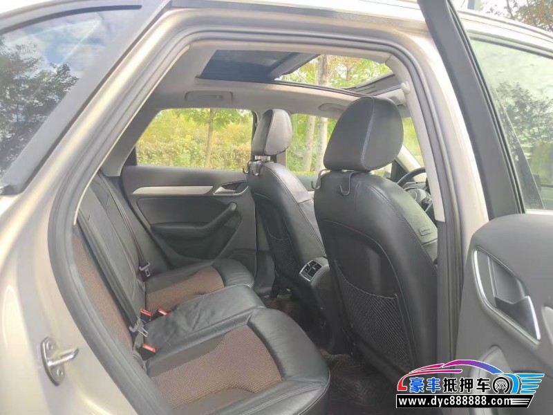 17年奥迪Q3轿车抵押车出售