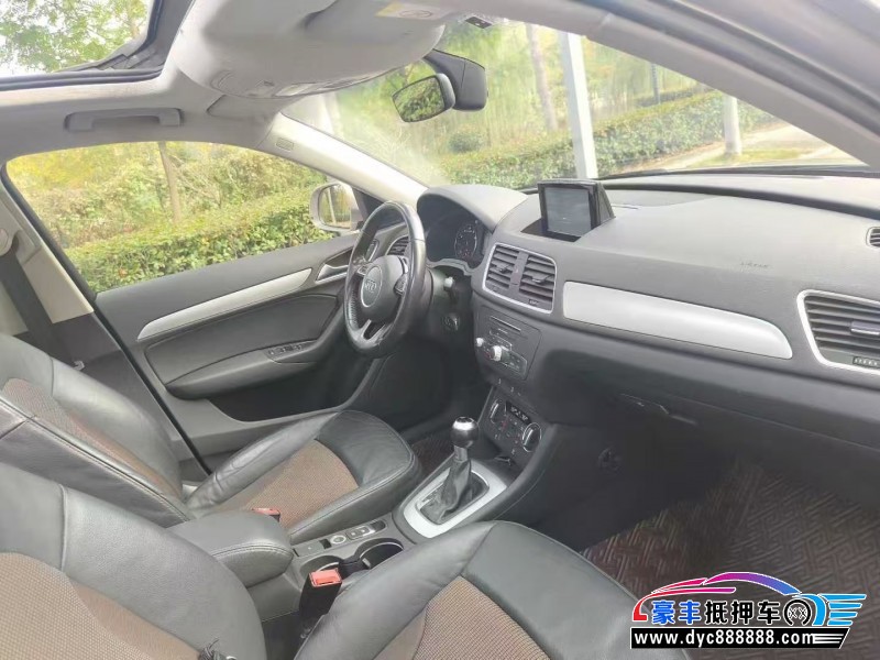 17年奥迪Q3轿车抵押车出售