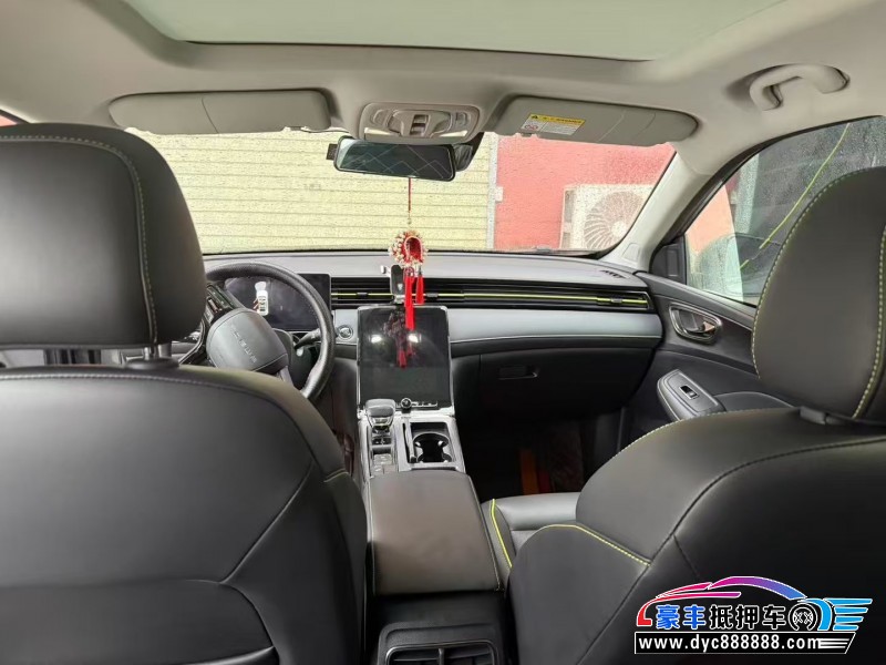 22年荣威RX5轿车抵押车出售