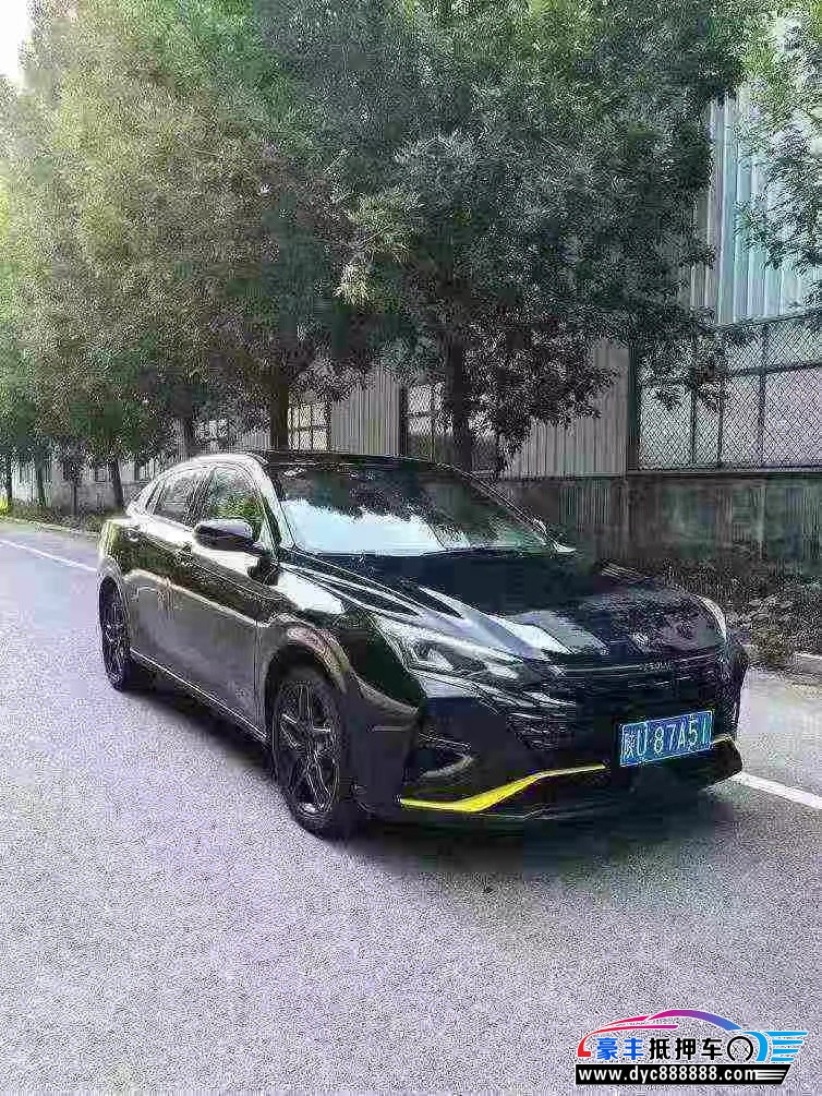 25年东风风神奕炫轿车抵押车出售