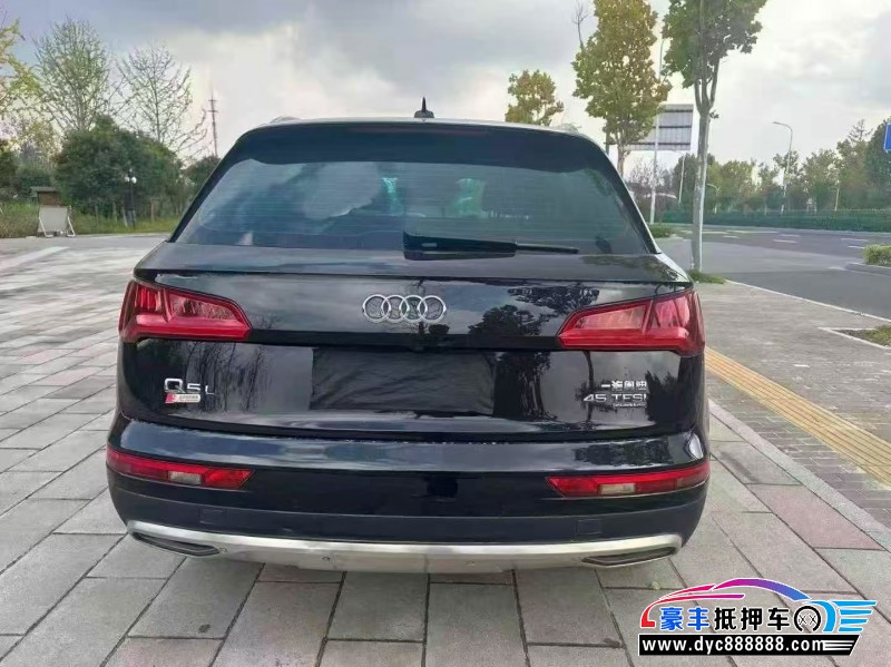 21年奥迪Q5SUV抵押车出售