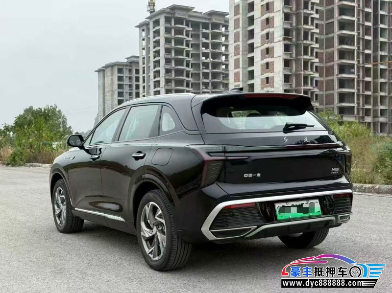 25年红旗HS3轿车抵押车出售