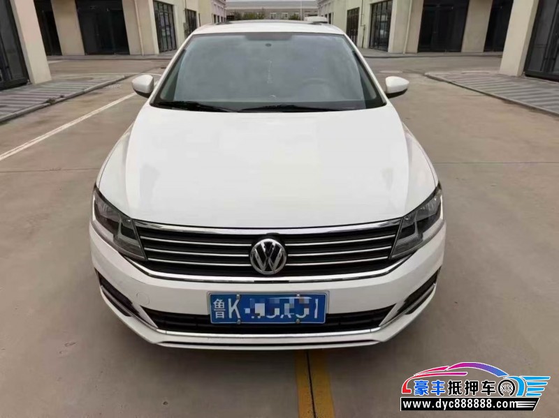 抵押车出售22年大众朗逸轿车