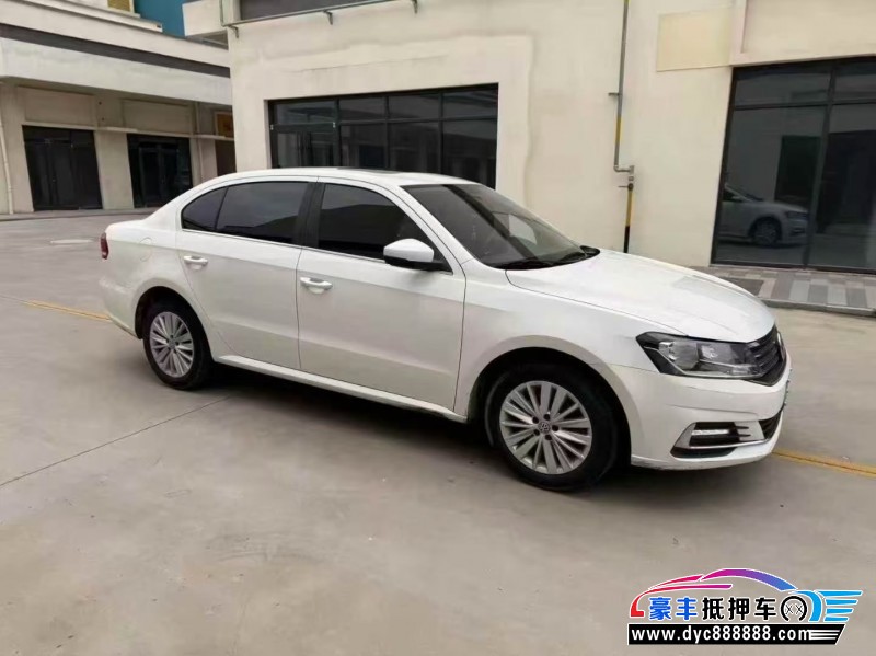 22年大众朗逸轿车抵押车出售