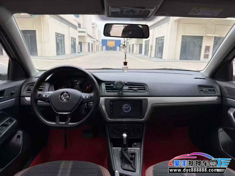 22年大众朗逸轿车抵押车出售