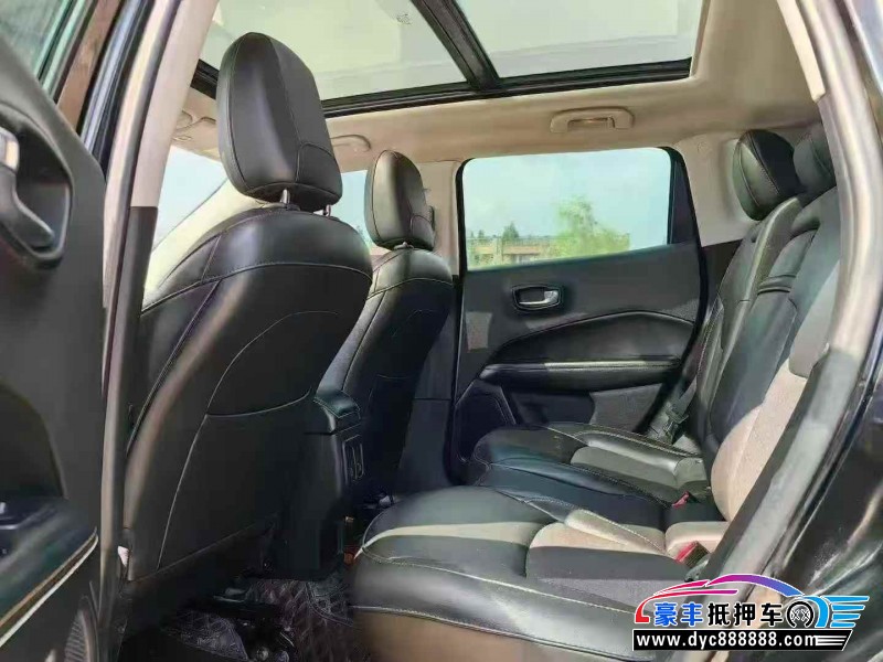 21年Jeep指南者轿车抵押车出售