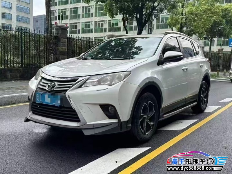 16年丰田RAV4轿车抵押车出售