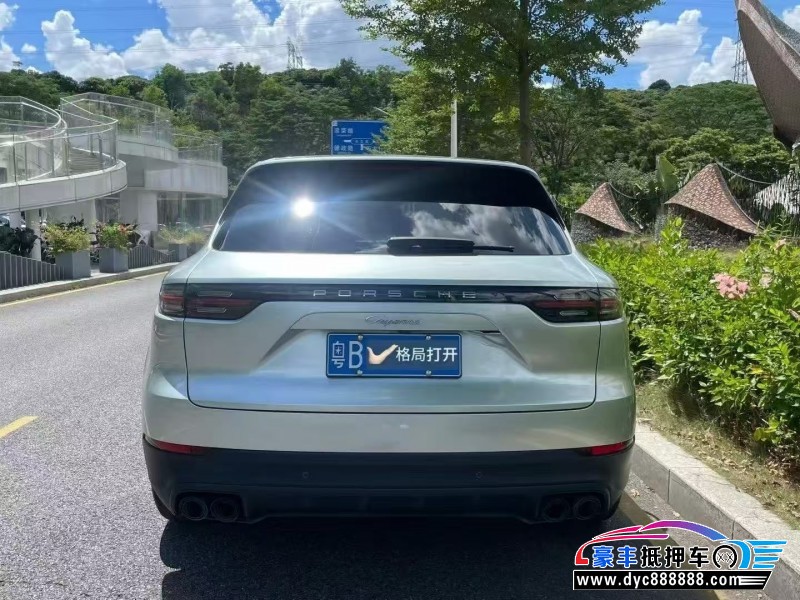 21年保时捷卡宴轿车抵押车出售