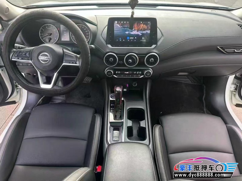 22年日产轩逸轿车抵押车出售