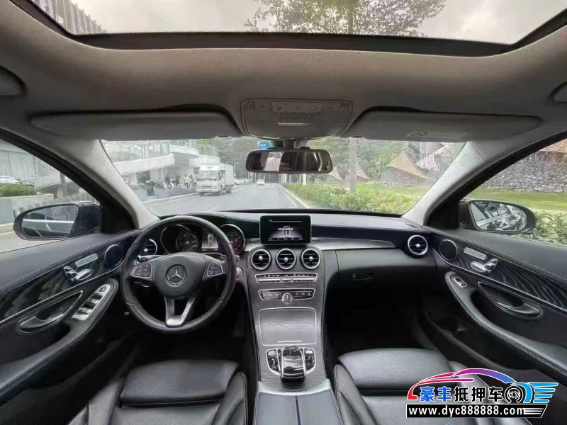 18年奔驰C轿车抵押车出售