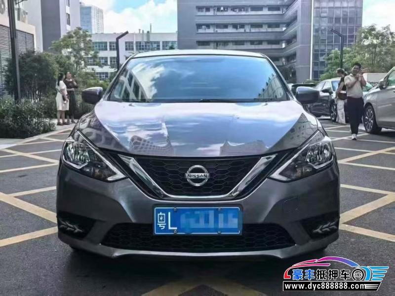 20年日产轩逸轿车抵押车出售