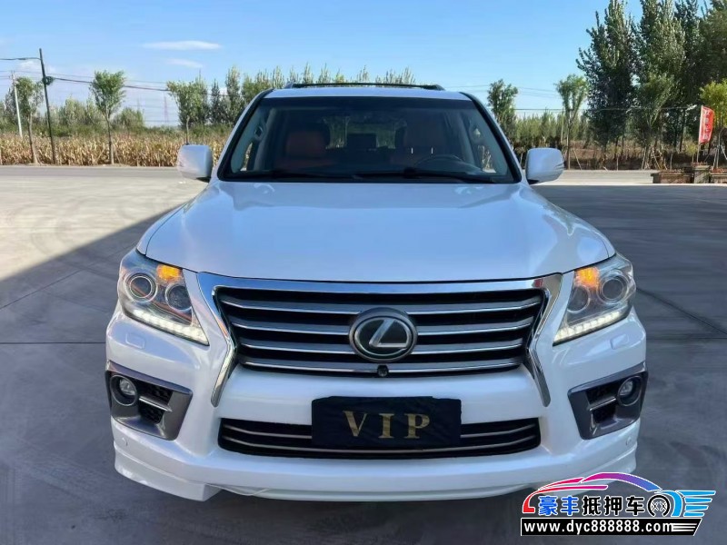 17年雷克萨斯LX轿车抵押车出售