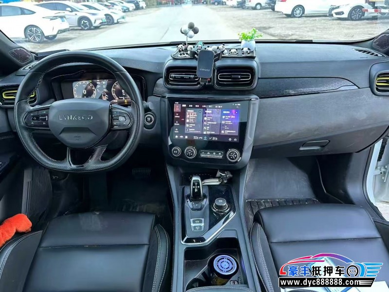 22年领克03轿车抵押车出售