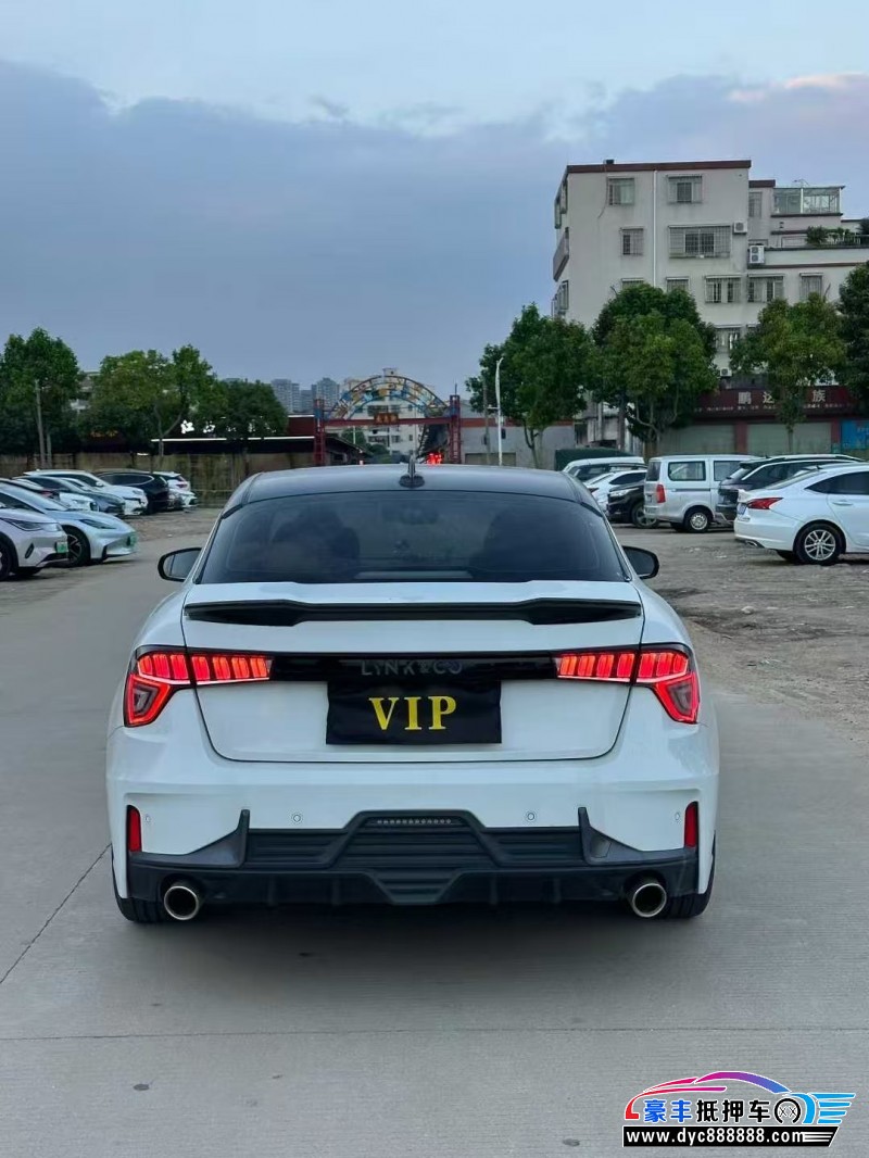 22年领克03轿车抵押车出售