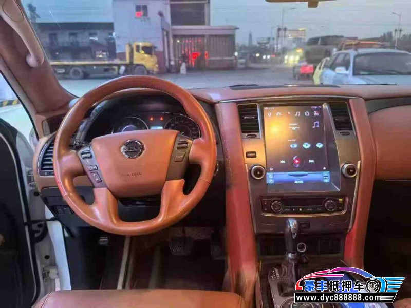 18年日产途乐轿车抵押车出售