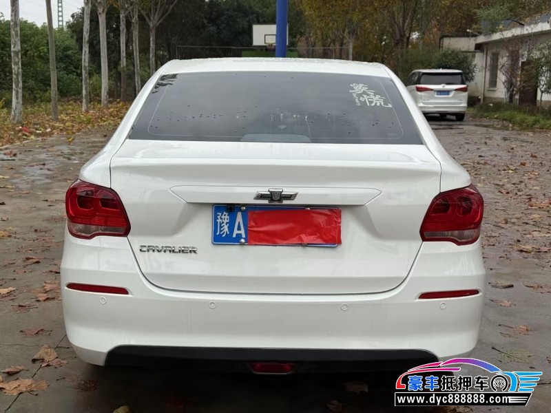 18年雪佛兰科沃兹轿车抵押车出售