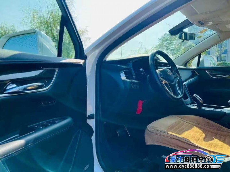 16年凯迪拉克XT5轿车抵押车出售