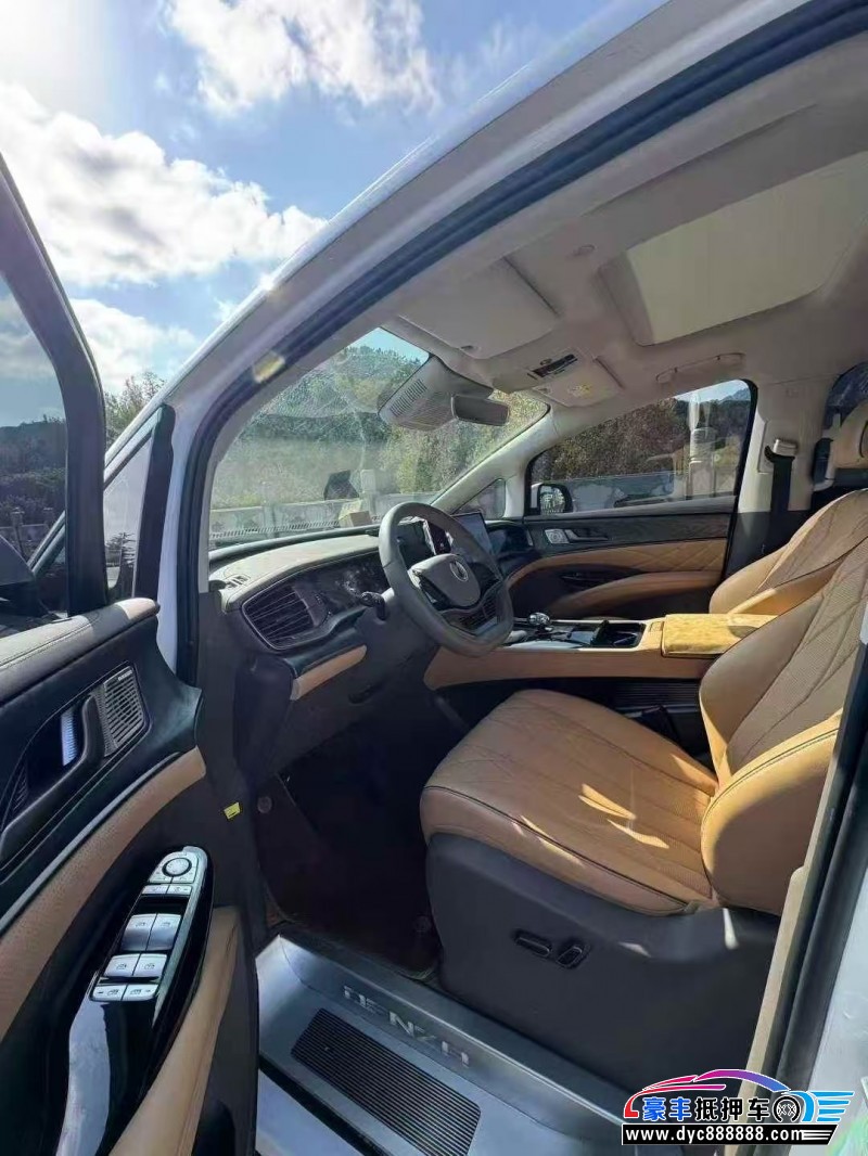 23年腾势D9轿车抵押车出售