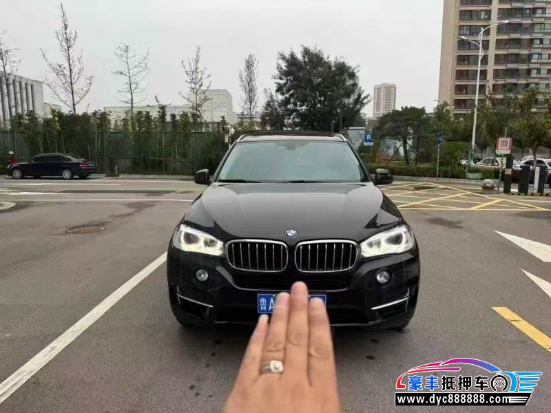 17年宝马X5轿车抵押车出售