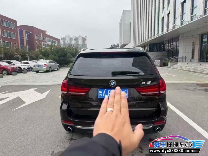 17年宝马X5轿车抵押车出售