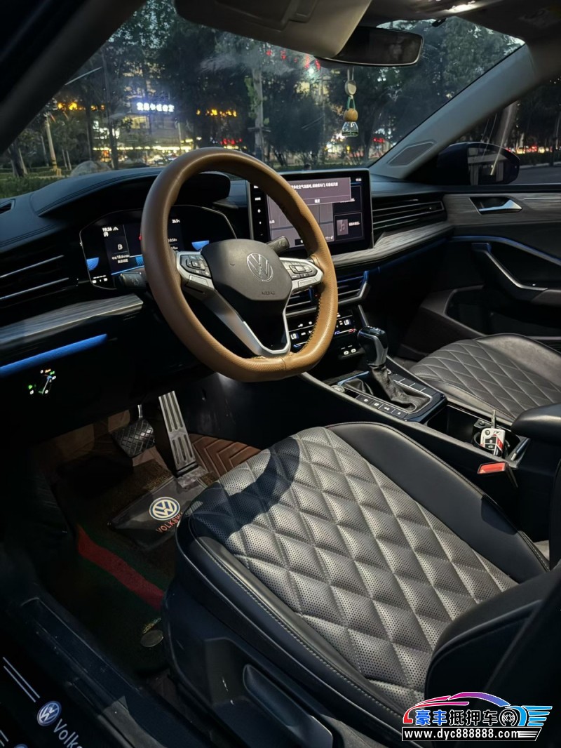 23年大众速腾轿车抵押车出售