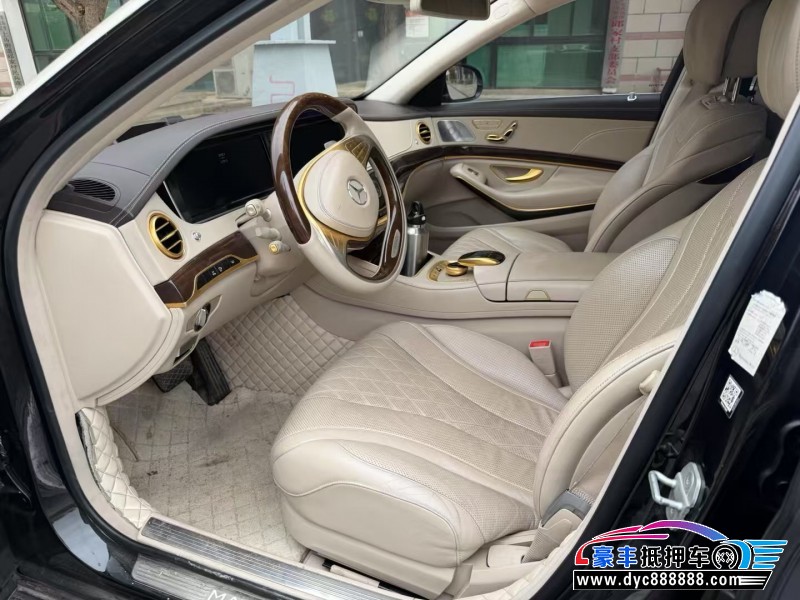 17年奔驰迈巴赫S级轿车抵押车出售