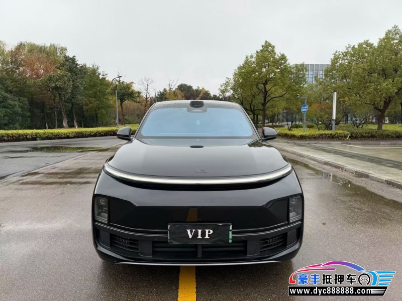 24年理想L9轿车抵押车出售