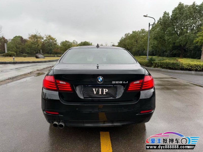 15年宝马5系轿车抵押车出售