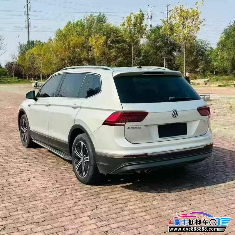 18年大众途观轿车抵押车出售