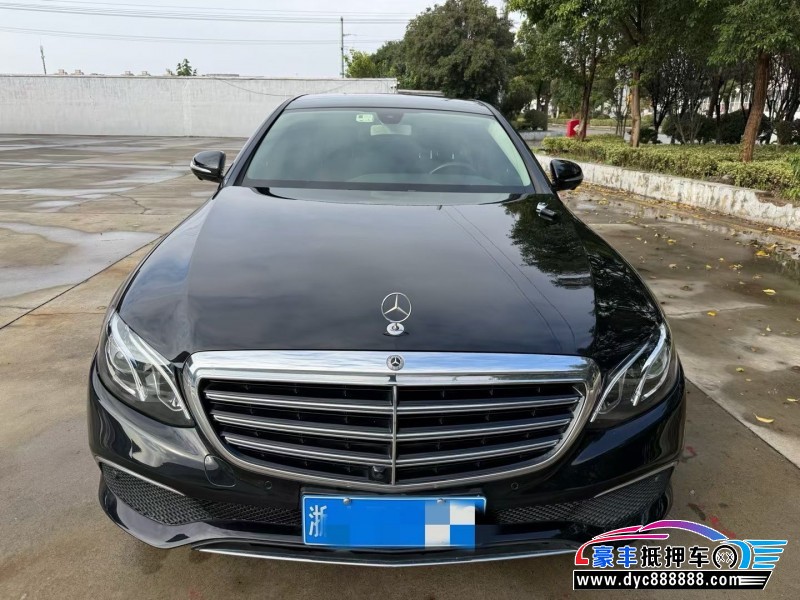 19年奔驰E轿车抵押车出售