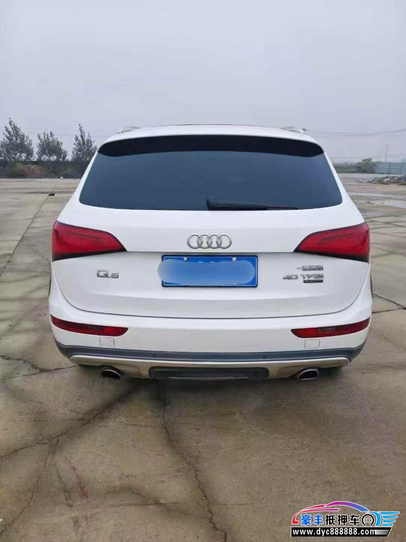 18年奥迪Q5轿车抵押车出售