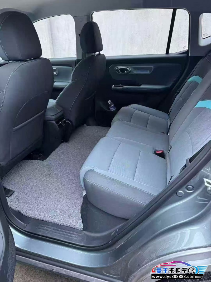 25年埃安Y70轿车抵押车出售