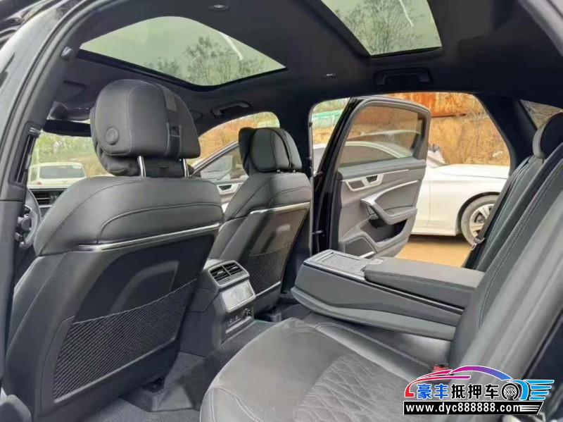 24年奥迪A6轿车抵押车出售