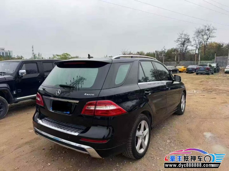 14年奔驰ML轿车抵押车出售