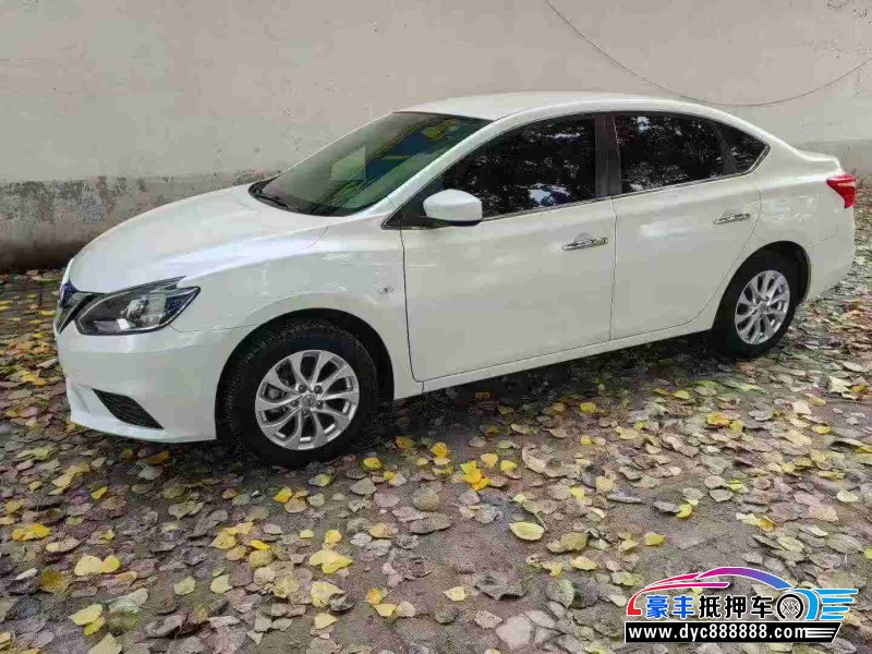 19年日产轩逸轿车抵押车出售