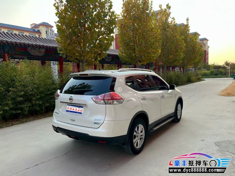15年日产奇骏轿车抵押车出售