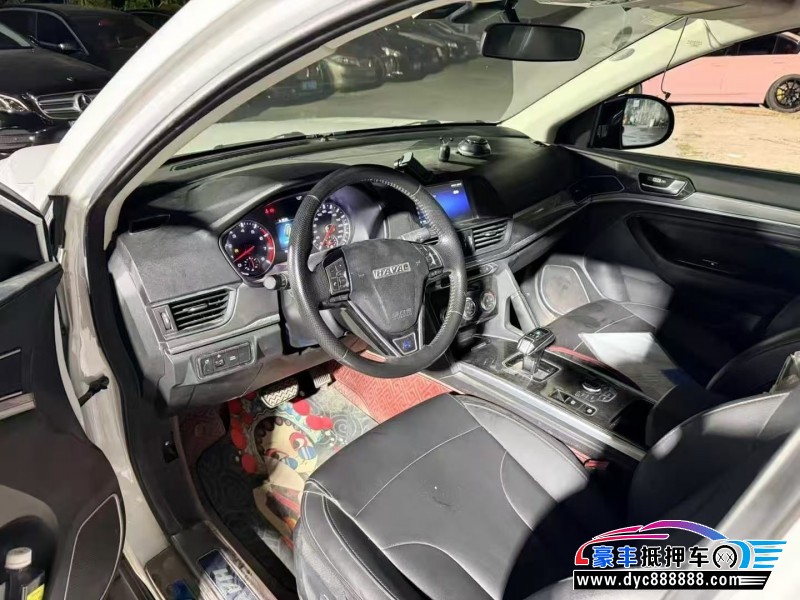 17年长城哈弗H6轿车抵押车出售