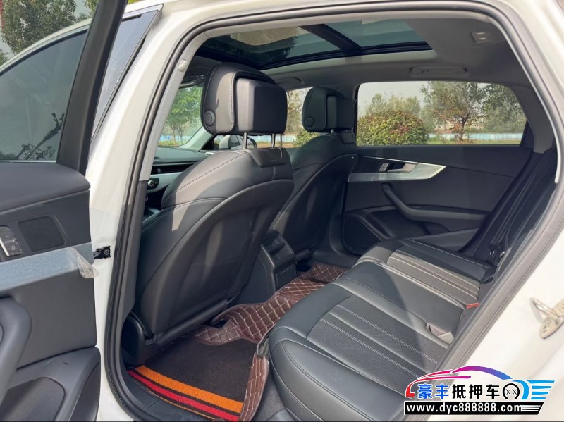 25年奥迪A4L轿车抵押车出售