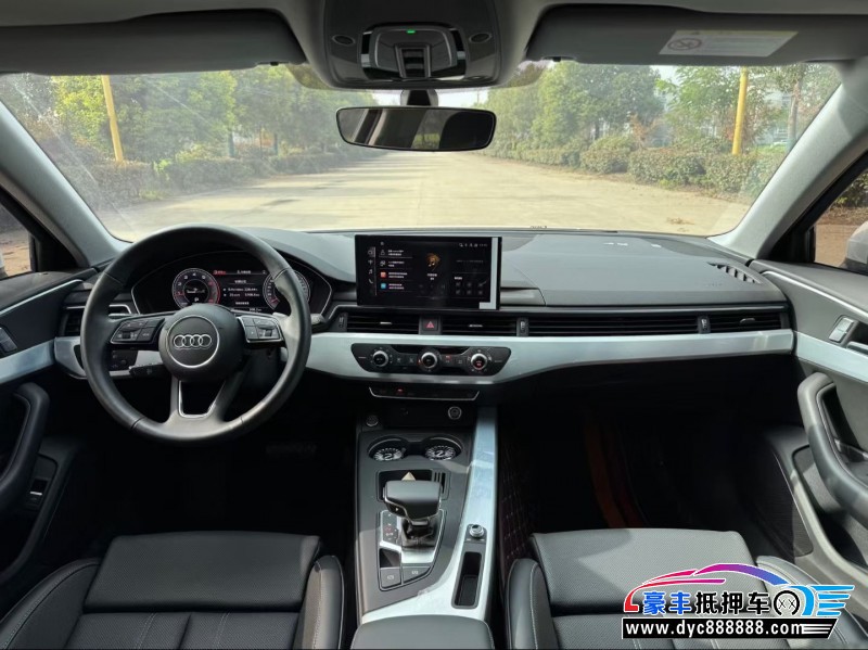 25年奥迪A4L轿车抵押车出售