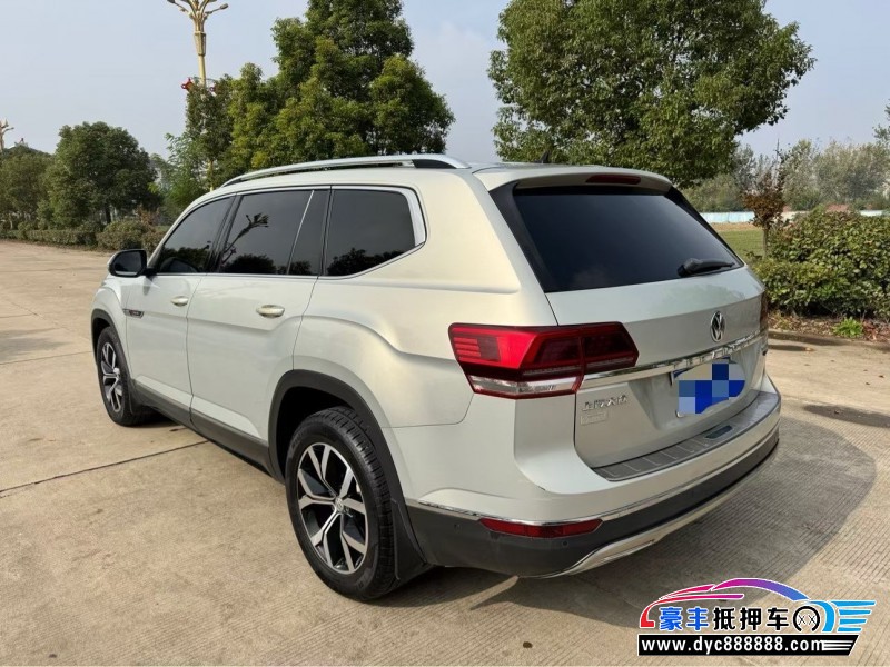 17年大众途昂轿车抵押车出售