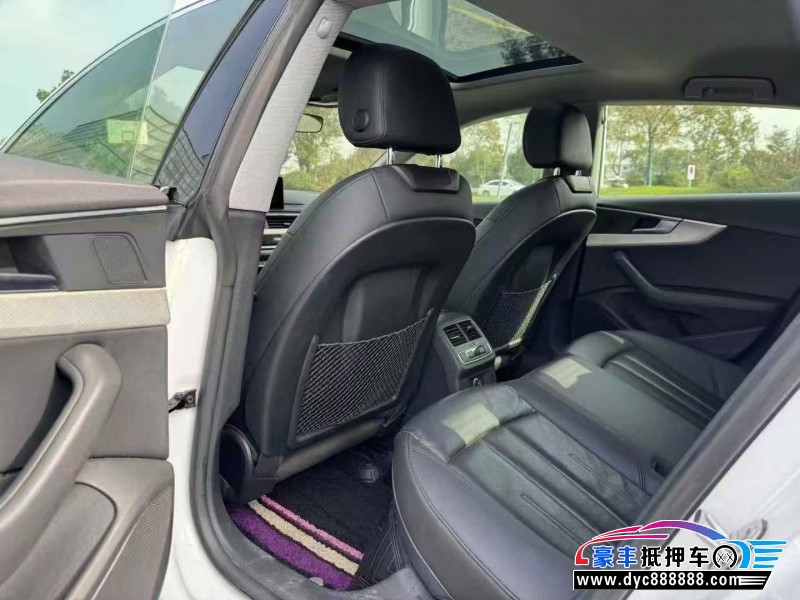 18年奥迪A5轿车抵押车出售