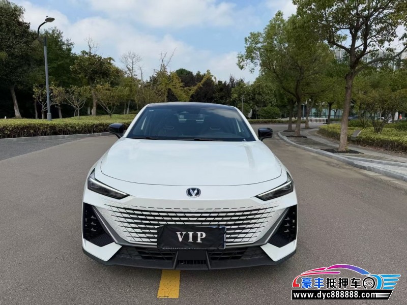 25年长安长安UNI轿车抵押车出售